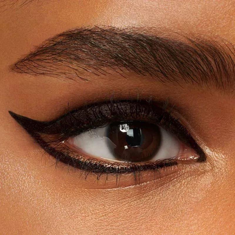 Delienador de Ojos en Lapiz Gel Maybelline Tattoo Liner Studio Tono Deep Onyx
