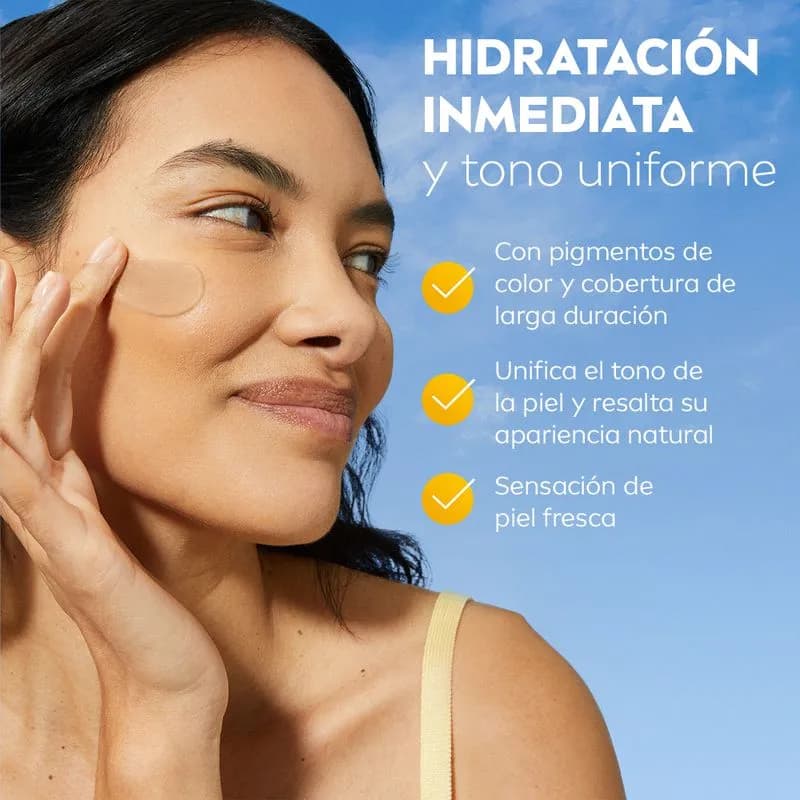 NIVEA Protector Solar Facial Nivea Sun Ultra Light Daily Fluid Tono Medio FPS50+ Para Todo Tipo De Piel x 40ml.