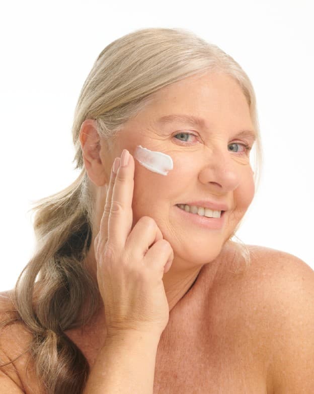 SET DE CREMA BY DADATINA VITALIDAD + REFIL + NECESER