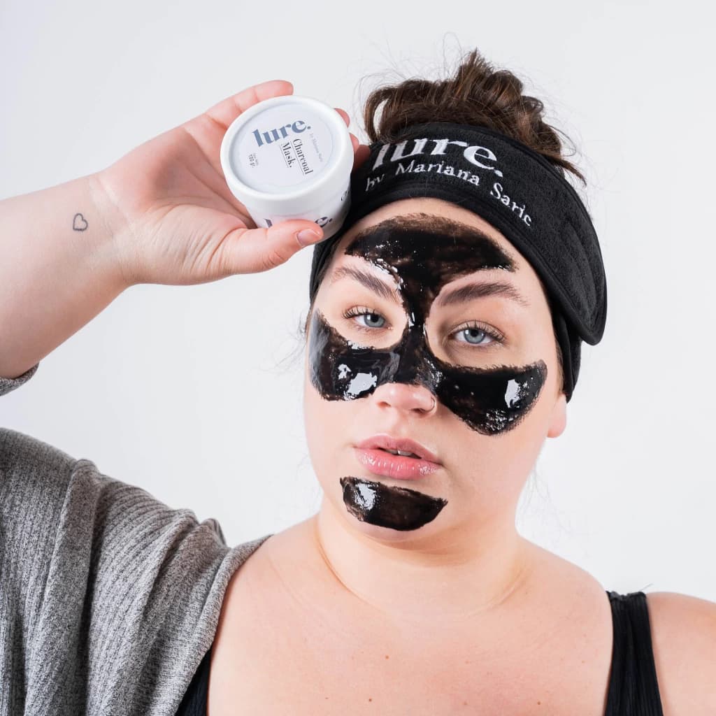 LURE Mascarilla Facial de Carbón Charcoal Facial Mask x 100grs.