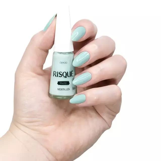 Risque Esmalte De Uñas Cremoso Color Menta.liza x 8ml.